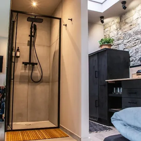 20for2 Naehe Koeln * برجيش جلادباخ