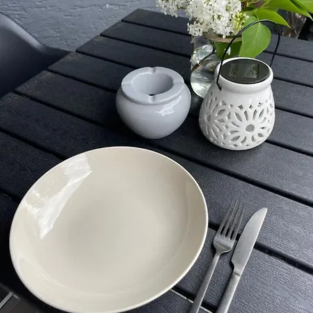 20for2 Naehe Koeln برجيش جلادباخ