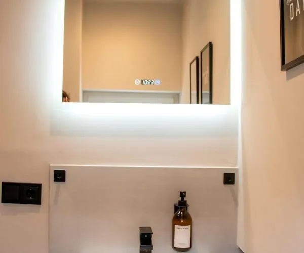 Διαμέρισμα 20for2 Naehe Koeln *